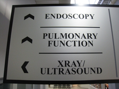 Laser-engraving-sign-for-clinic