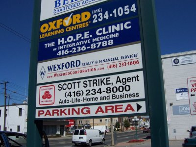 outdoor-business-signs-canada